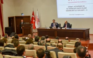 ÇELİK, tarım sektörüne bu yıl için 11,6 milyar lira destek için pay ayrıldığına dikkat çekti.