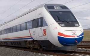 baku-kars-tiflis-demiryolu-projesi-300x188-3 Proje fiilen 2008'de başladı ve yıl sonuna kadar tamamlanması hedefleniyor.